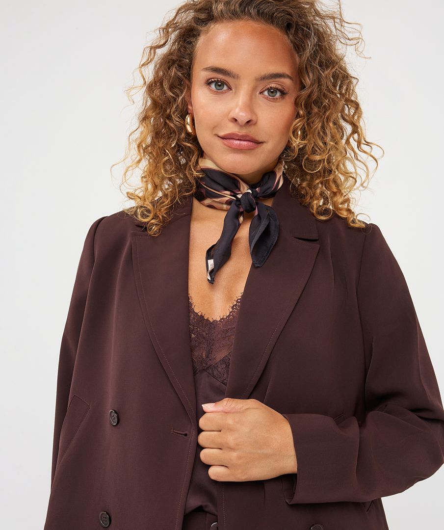 F2610500